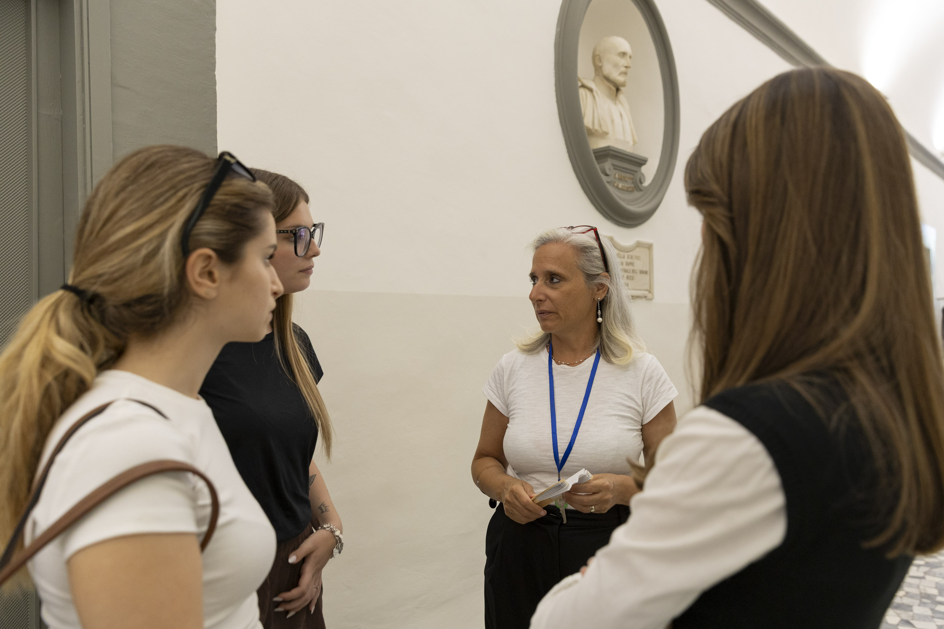 Docente e studente durante una sessione individuale